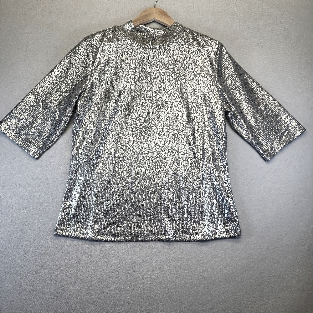 Park & Main Silver Metallic Foil Leopard Print Top Blouse XL NWT Shimmer Party